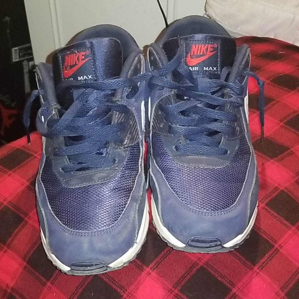 Nike Airmax essentials 10,5